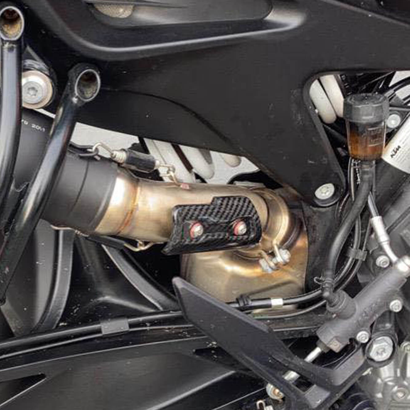 Carbon heat shield IXIL/IXRACE KTM 790/890 Duke, 18-